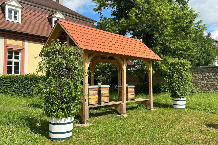 Schloss Bruchsal, Aussen, Bienenhaus