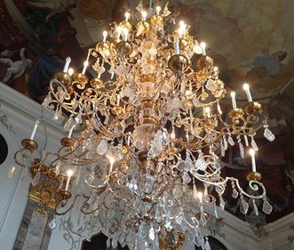 Kronleuchter im Fürstensaal, Schloss Bruchsal; Foto: Foto: Staatsanzeiger für Baden-Württemberg GmbH & Co. KG, Eva Kobelt