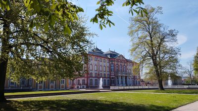 Schloss Bruchsal, Außen