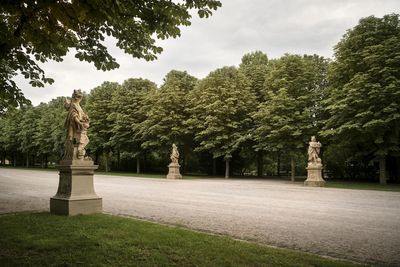 Schloss Bruchsal, Kastanienallee