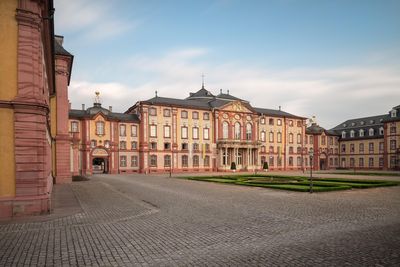 Schloss Bruchsal, Aussen