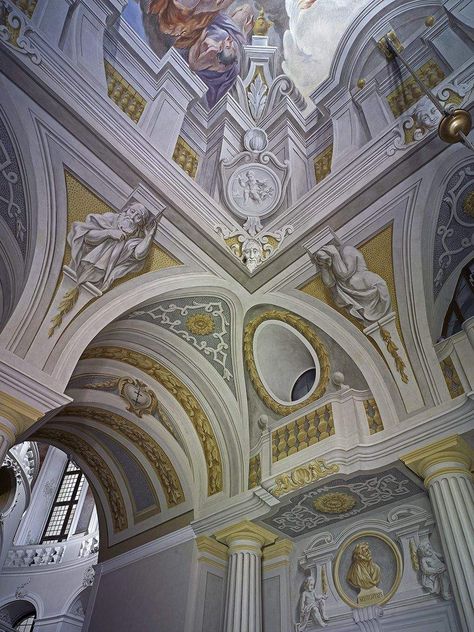Bruchsal Palace, Painted ceiling in the vestibule	